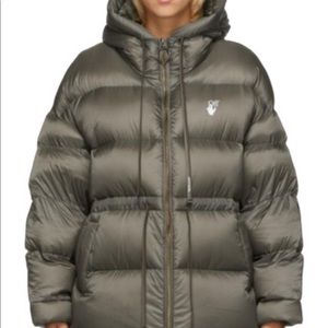 Off-White logo-print puffer jacket size 42